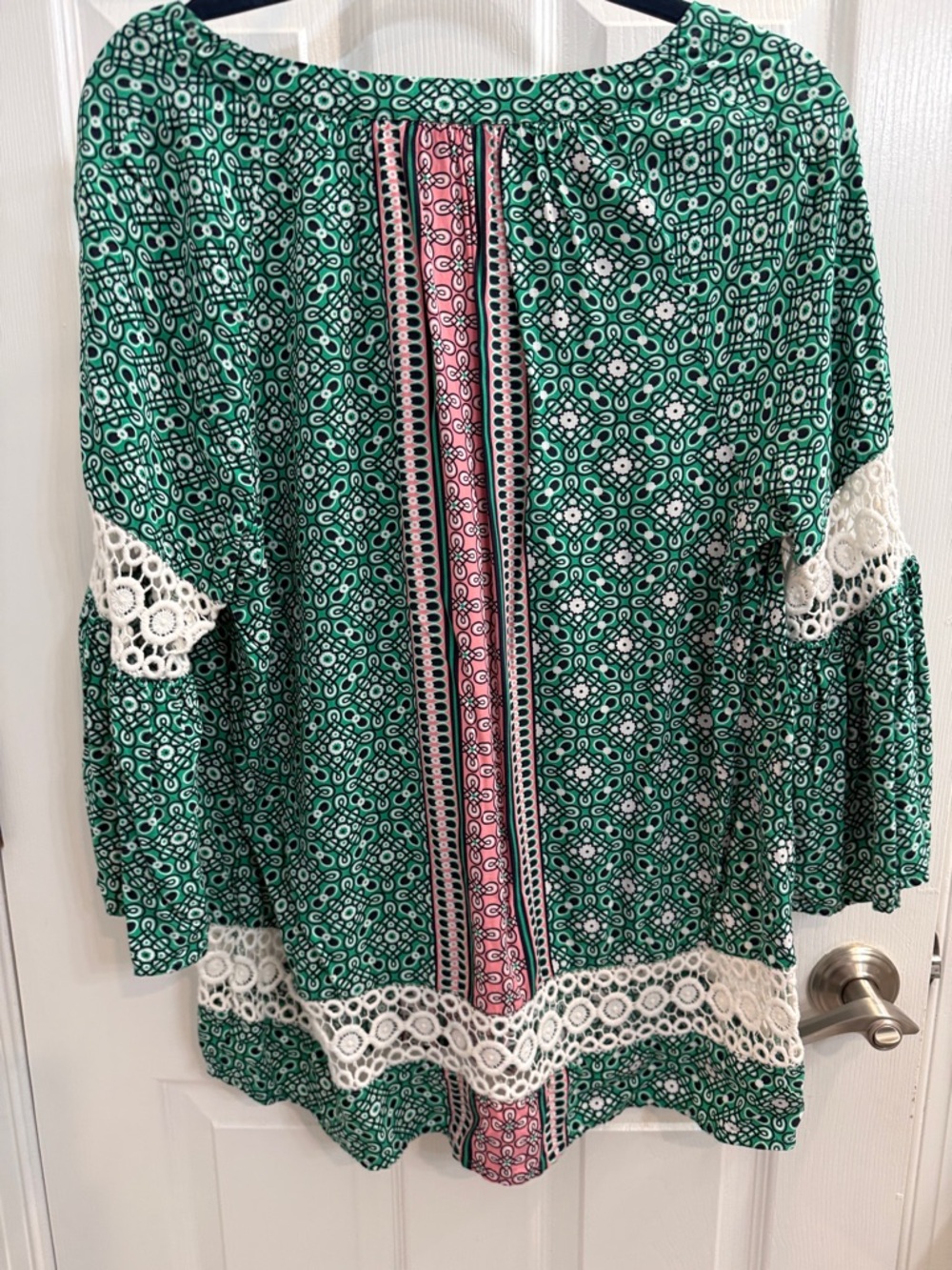 crown & ivy Green Printed Tunic with Pink Trim and White Lace - Picture 4 of 4